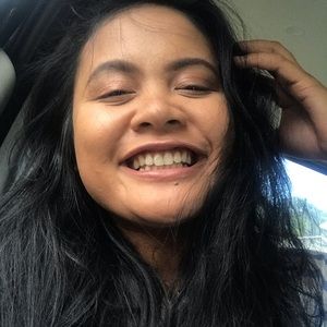 Meet your Posher, Jenjira